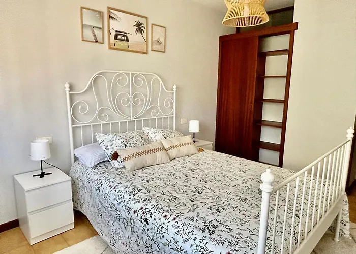 Centrico Piso Parking Privado En La Playa Apartment